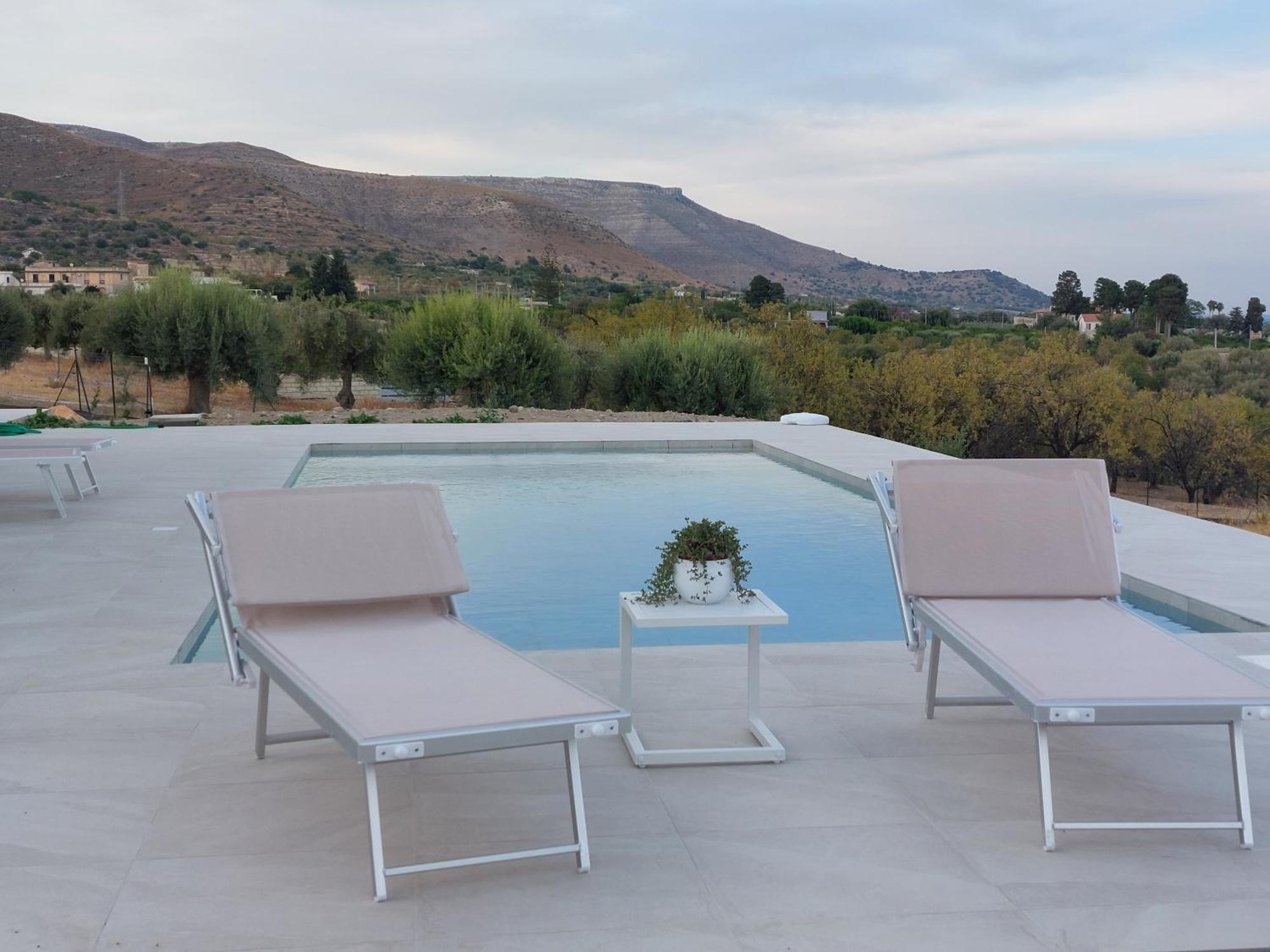 אבולה Villa Camilla מראה חיצוני תמונה